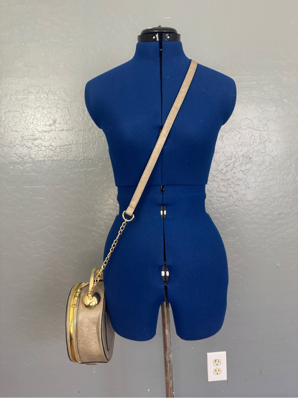 Round Clock-Face Crossbody Bag in Taupe - Picture 9 of 9
